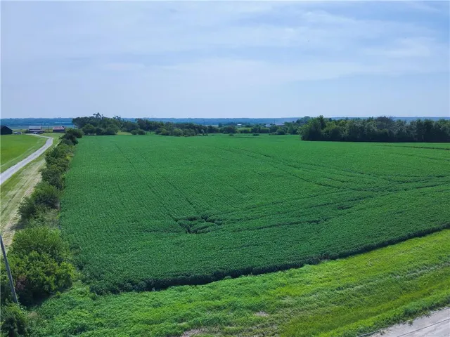 $675,000 | 27890 Ivory Road, Maryville, MO 64468