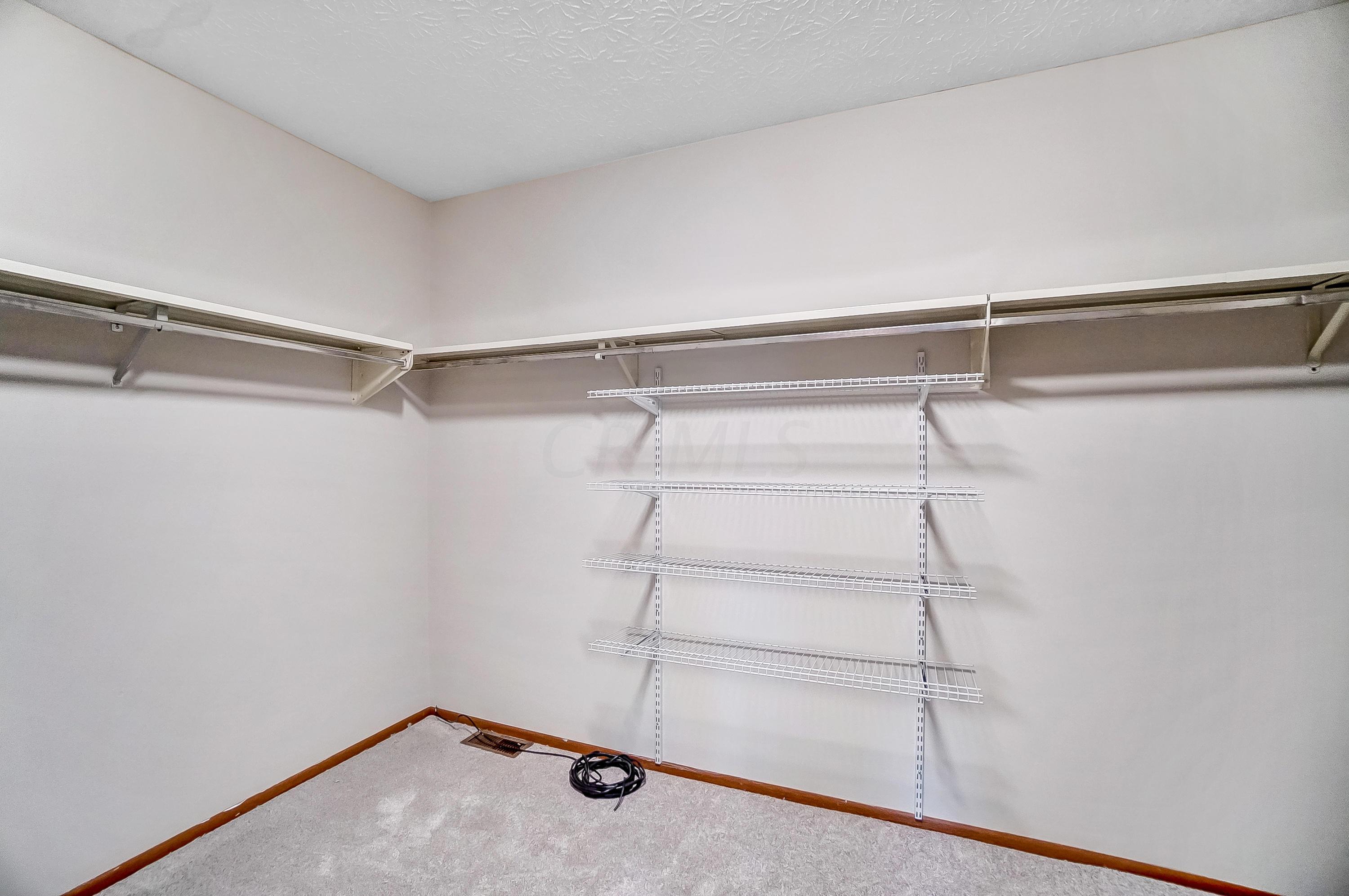 275 Ravine Ridge Drive North Powell, OH 43065 - Photo 18 of 38 Gallery Image 18