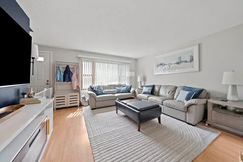 $369,900 | 46 Sharron Drive, Unit 46, Easton, MA 02375