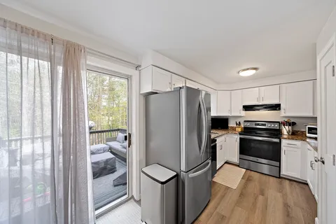 $369,900 | 46 Sharron Drive, Unit 46, Easton, MA 02375