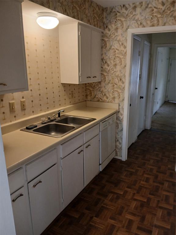 7456 East Northwest Highway, Unit H 125 Dallas, TX 75231 - Photo 7 of 10 a bathroom with a sink and a mirror