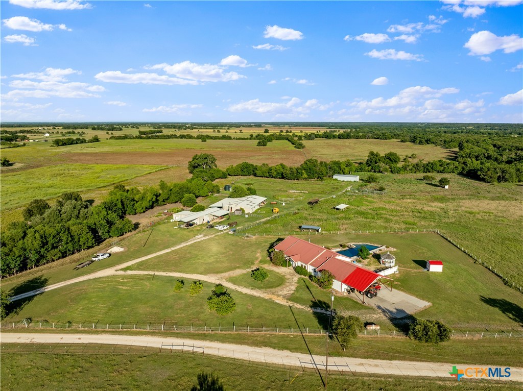 19587 Vilas Road Holland, TX 76534 - Photo 26 of 32 a view of an ocean and city