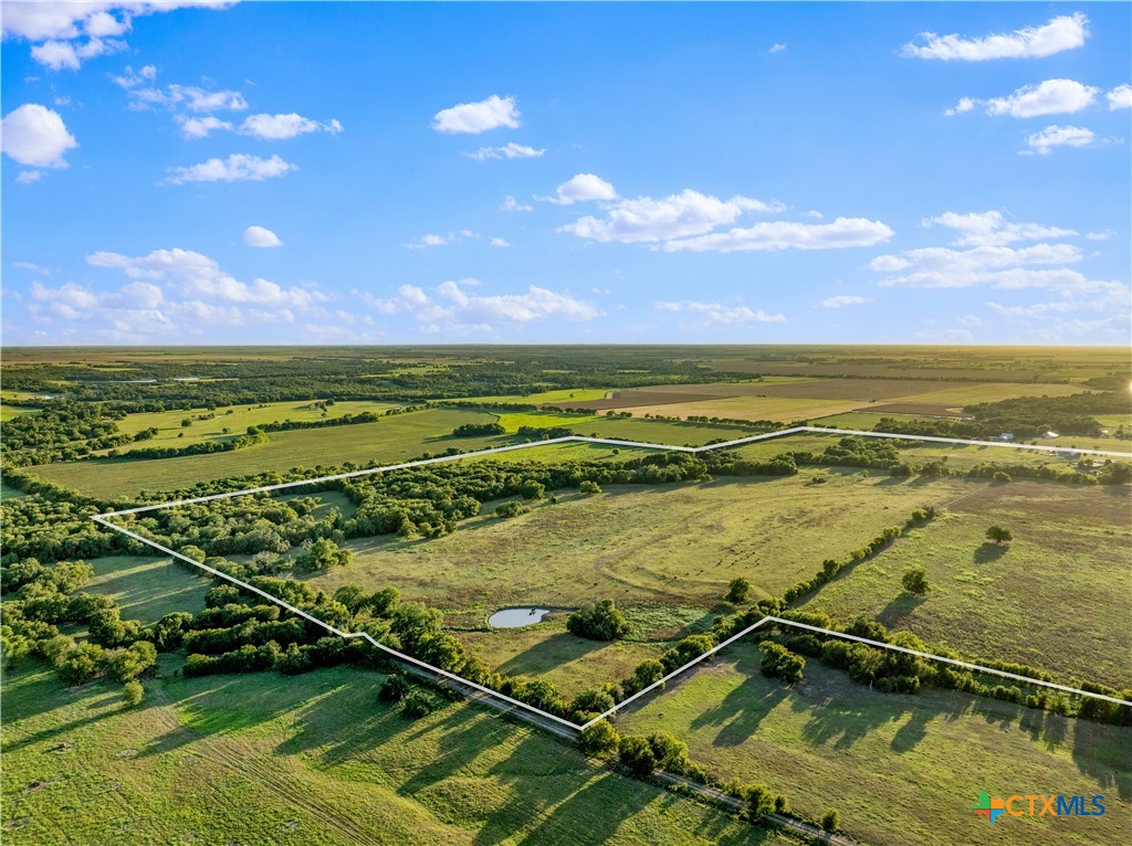 19587 Vilas Road Holland, TX 76534 - Photo 5 of 32 a view of an ocean and beach