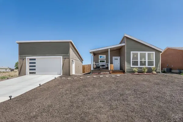 $399,900 | 279 West Acorn Drive, Pueblo West, CO 81007