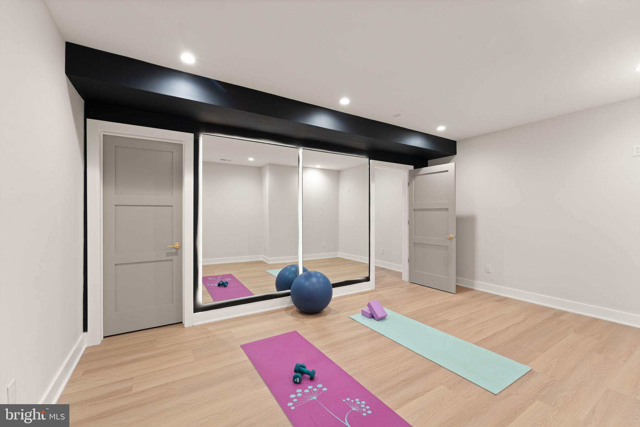 208 Elm Street Southwest Vienna, VA 22180 - Photo 49 of 50 Exercise Room - DifferentJDA Model