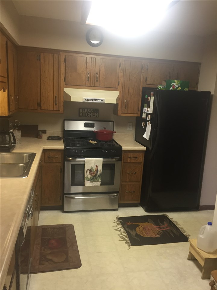 6727 Quail Ridge Lane Fort Wayne, IN 46804 - Photo 3 of 19