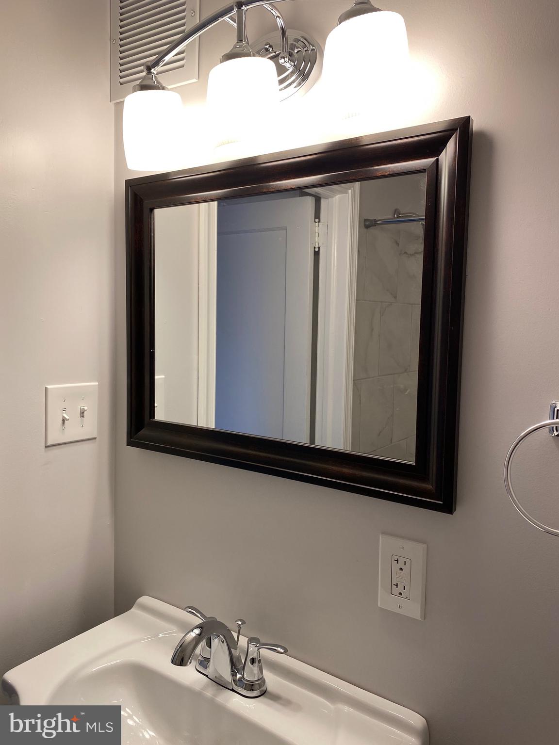 1636 Pennington Road Philadelphia, PA 19151 - Photo 22 of 39 Gallery Image 22