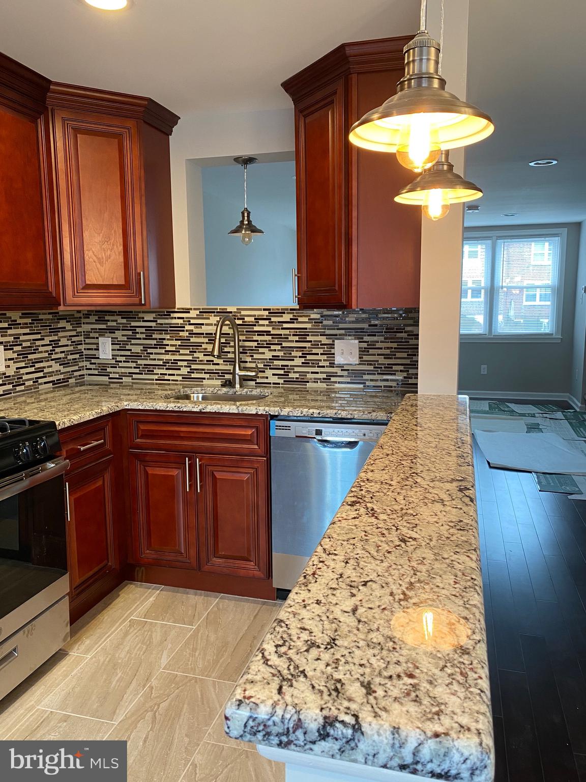 1636 Pennington Road Philadelphia, PA 19151 - Photo 7 of 39 Gallery Image 7