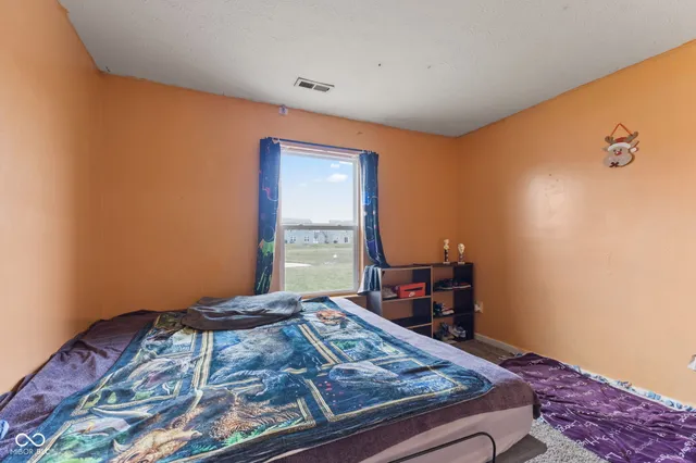 $235,000 | 10762 Tedder Lake Drive, Indianapolis, IN 46239