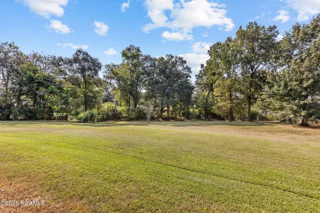 $295,000 | 1215 North State Street, Abbeville, LA 70510