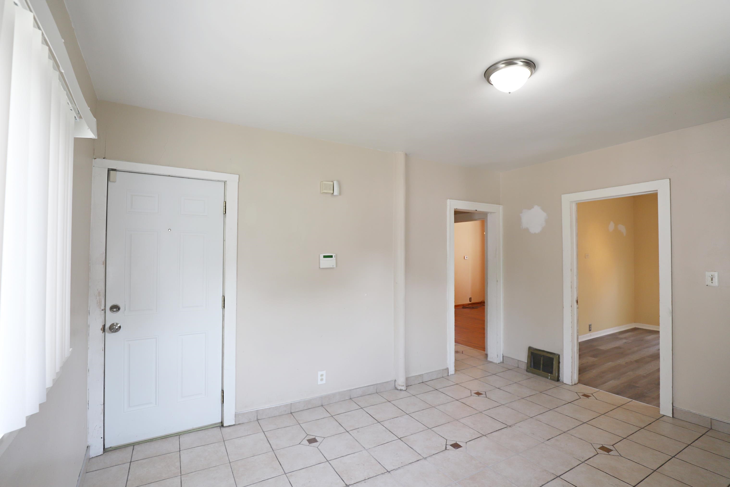 822 East 8th Street Flint, MI 48503 - Photo 15 of 23
