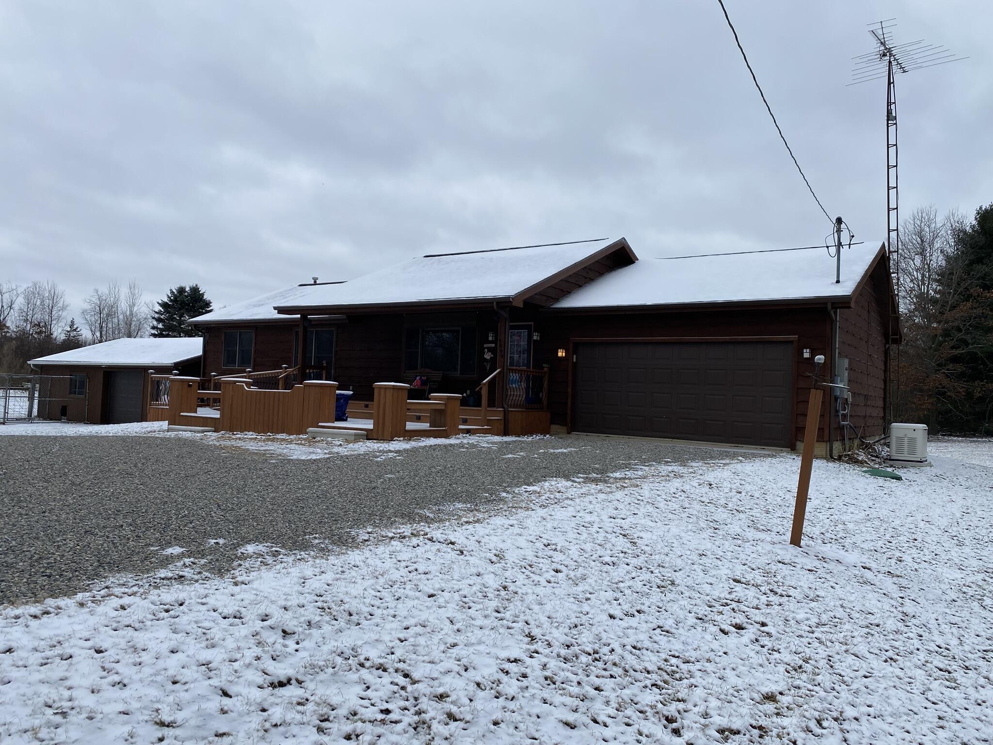 2500 Doty Road Osseo, MI 49266 - Photo 27 of 34 IMG_2837