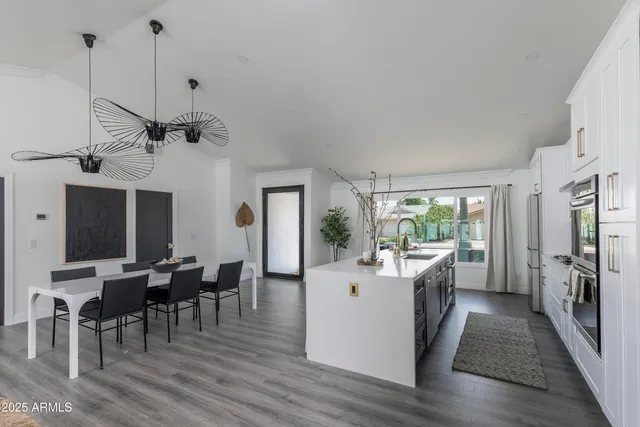 $6,495 | 8702 East Clarendon Avenue, Scottsdale, AZ 85251