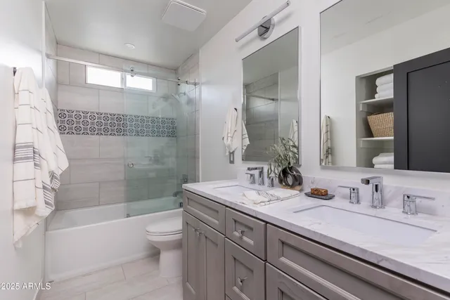 $6,495 | 8702 East Clarendon Avenue, Scottsdale, AZ 85251