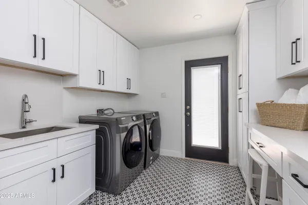 $6,495 | 8702 East Clarendon Avenue, Scottsdale, AZ 85251