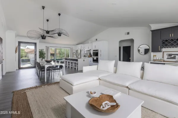 $6,495 | 8702 East Clarendon Avenue, Scottsdale, AZ 85251