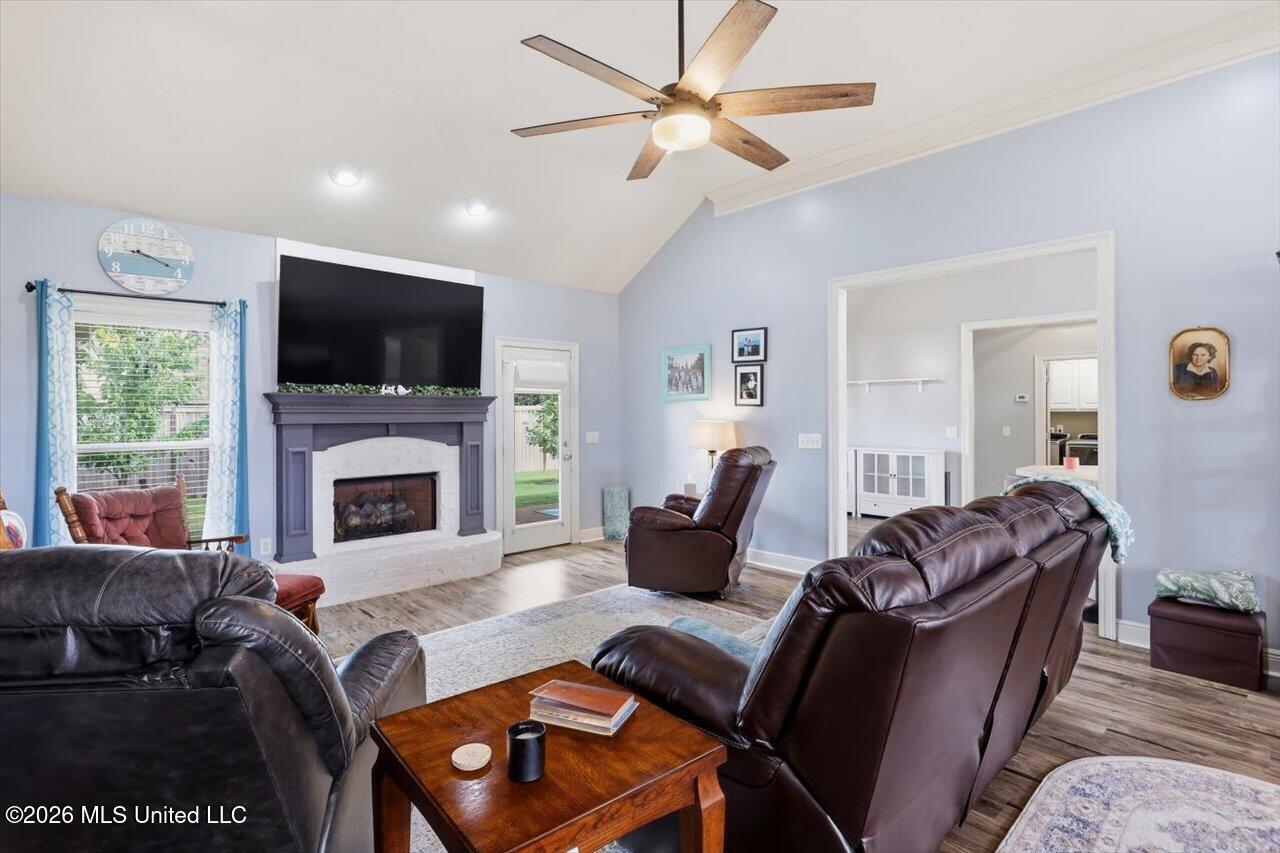 241 Copper Ridge Way Florence, MS 39073 - Photo 5 of 27 06-241 Copper Ridge Way _ Hometoursms.co