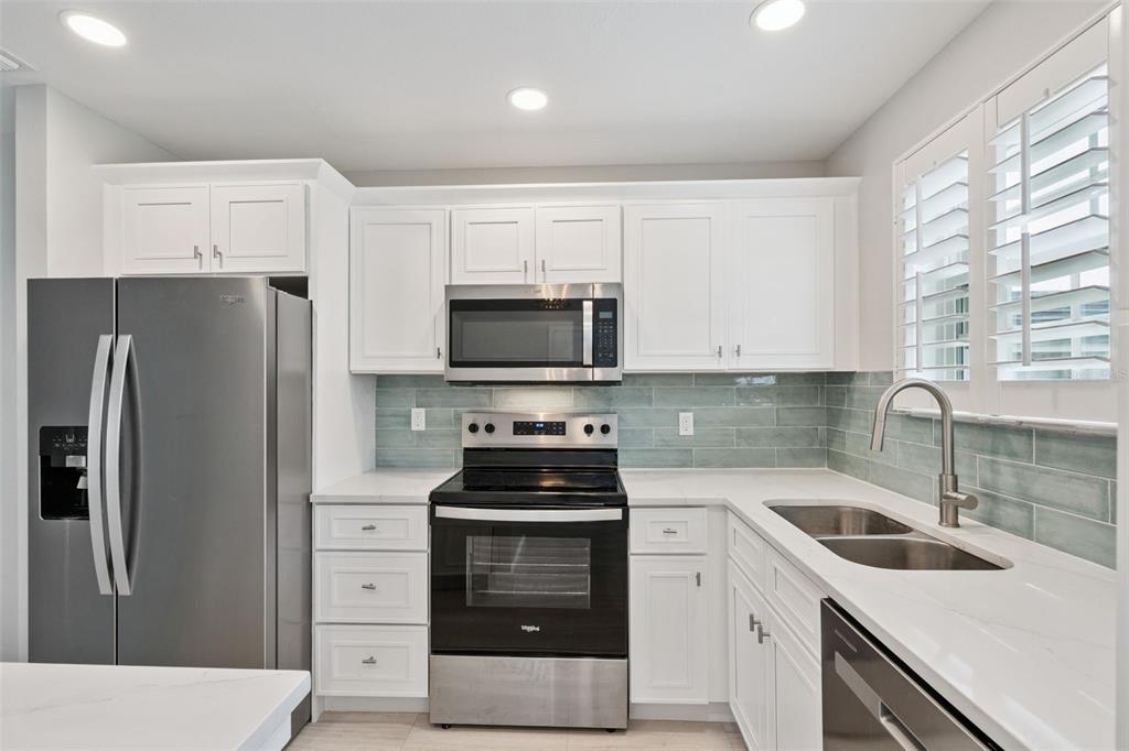 1500 Gay Road, Unit 18D Winter Park, FL 32789 - Photo 9 of 30
