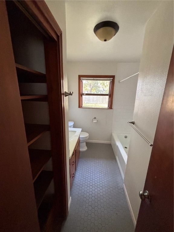 1010 Peerman Place Corpus Christi, TX 78411 - Photo 6 of 8 a bathroom with a toilet
