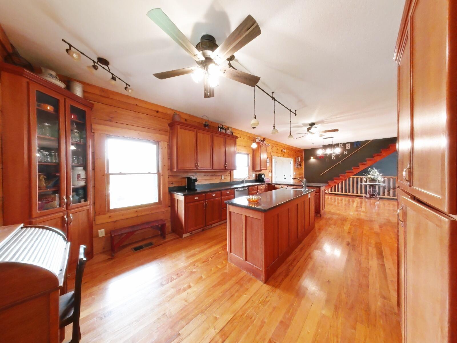 413 County Road 784 Etowah, TN 37331 - Photo 28 of 53 15