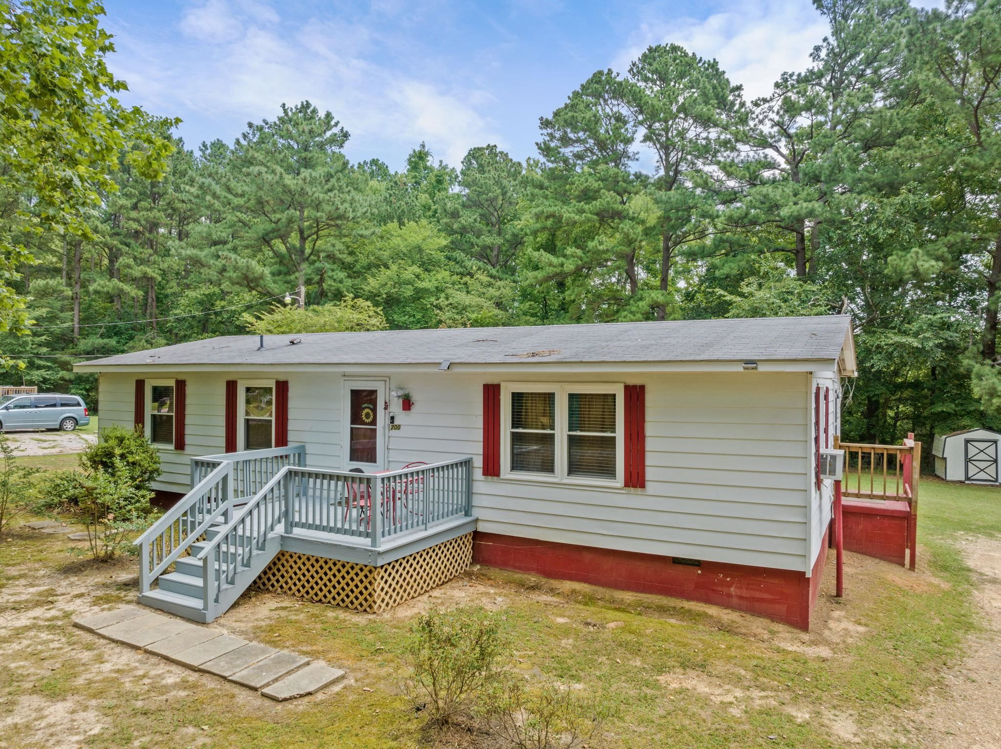 700 Fred Royster Road Henderson, NC 27537 - Photo 8 of 29 Photo 8