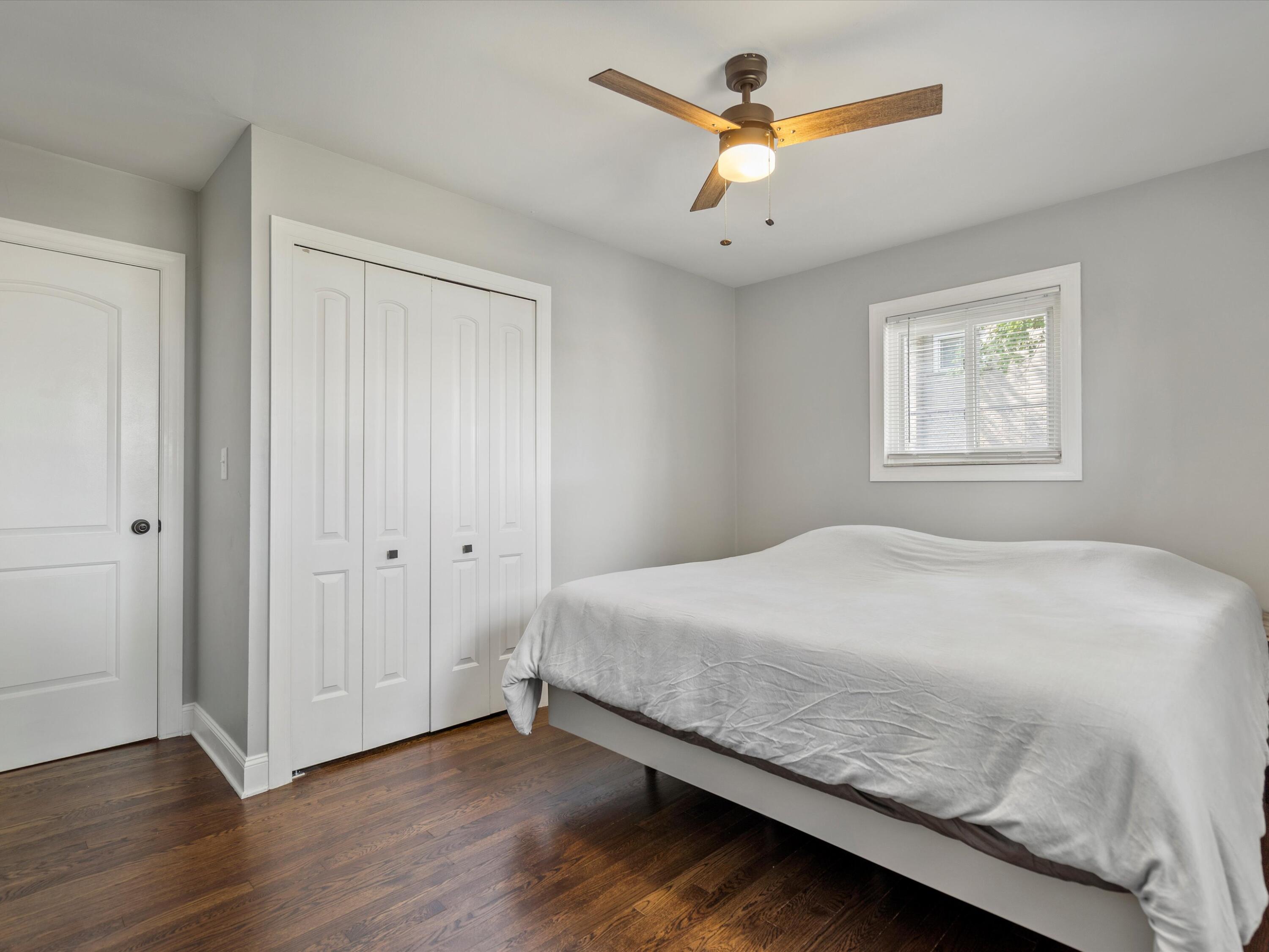 207 West Tienken Road Rochester Hills, MI 48306 - Photo 9 of 23 Bedroom 2