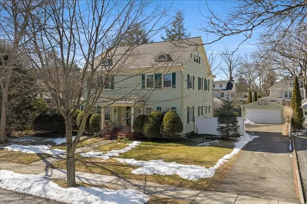 $450,000 | 35 Vermont Avenue, Binghamton, NY 13905