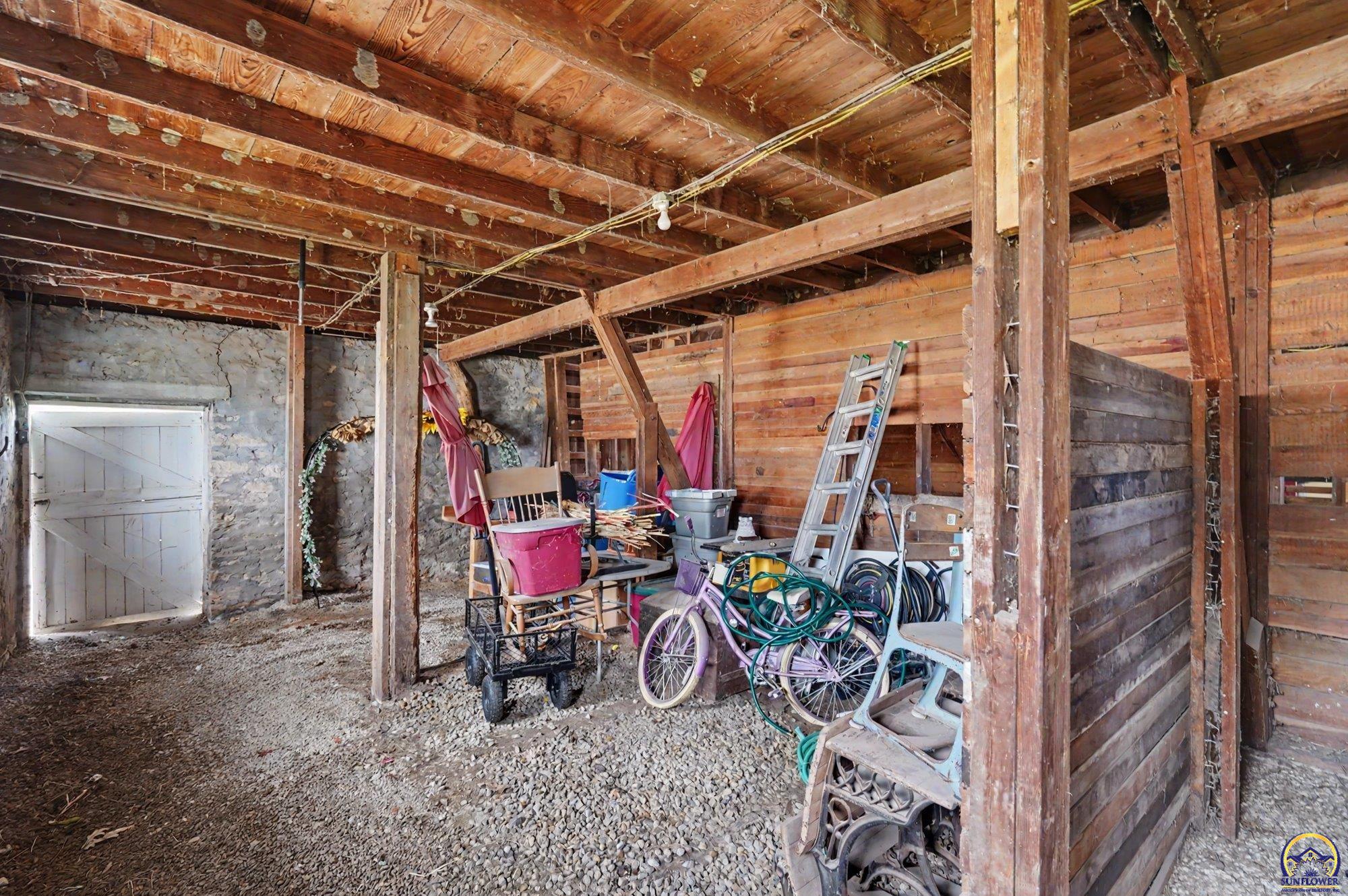 5131 Southwest Urish Road Topeka, KS 66610 - Photo 45 of 62