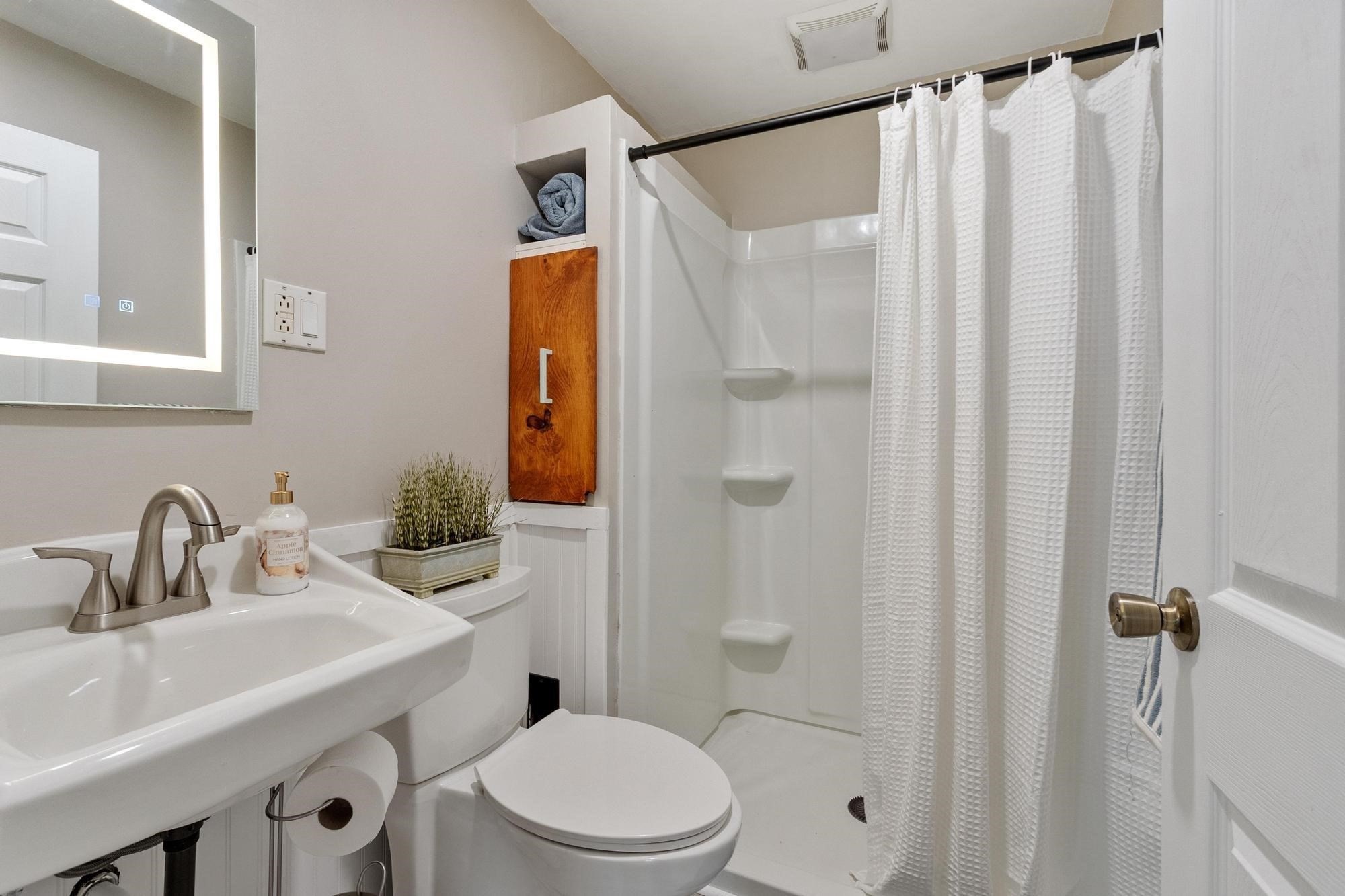 2 Hamilton Street Orange, MA 01364 - Photo 16 of 34 Gallery Image 16