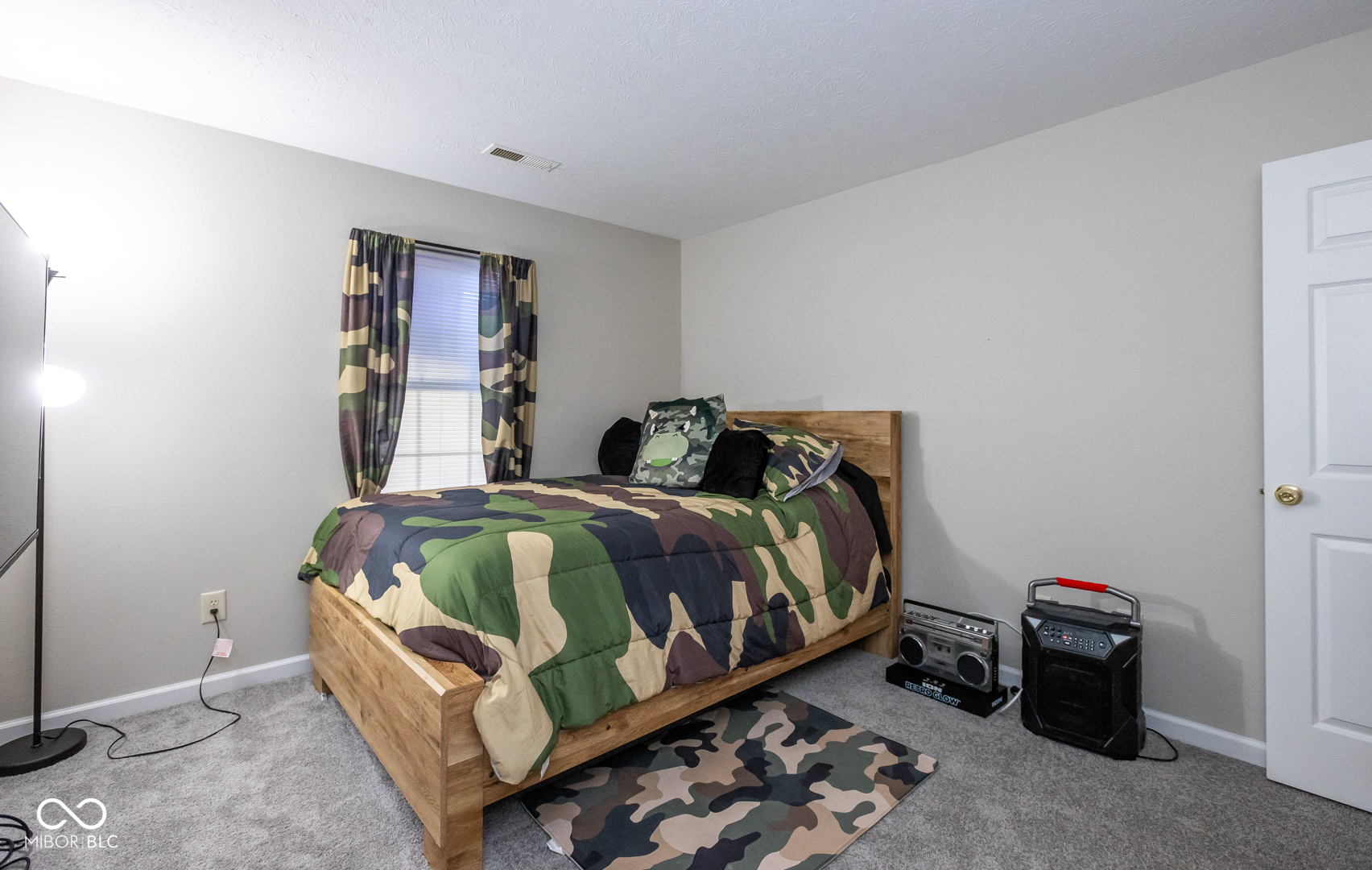 5819 Jackie Lane Indianapolis, IN 46221 - Photo 14 of 18