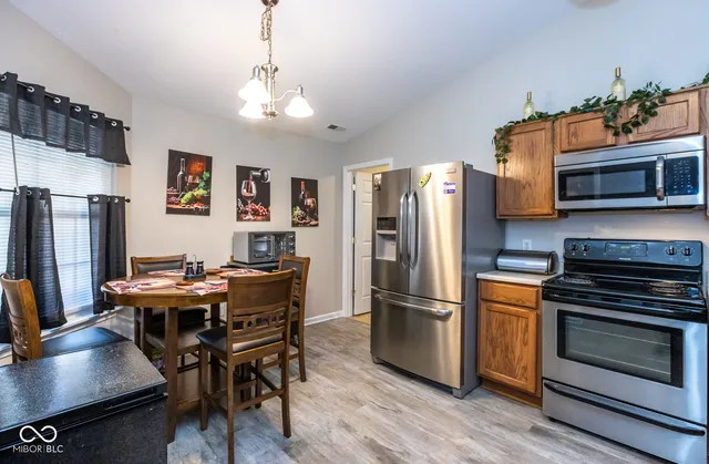 $255,000 | 5819 Jackie Lane, Indianapolis, IN 46221