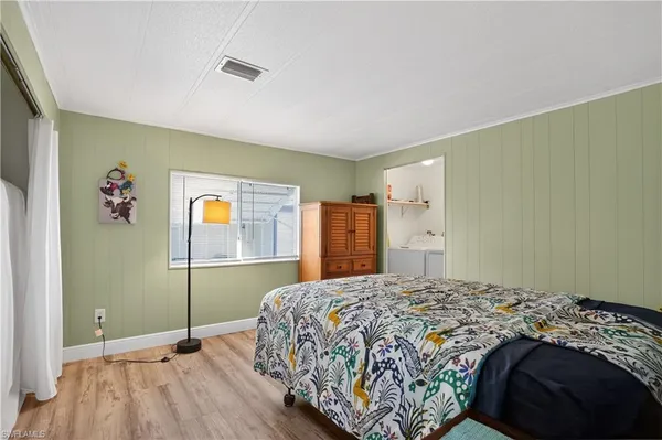 $1,750 | 125 Kim Drive, Unit 125, Naples, FL 34104