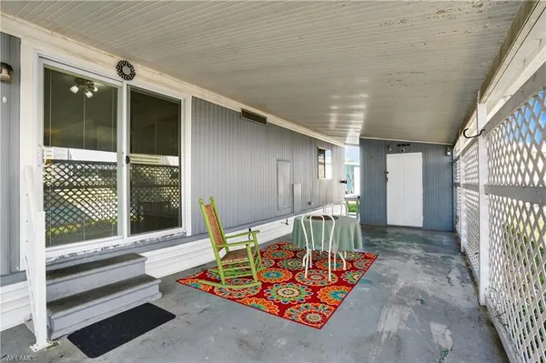 $1,750 | 125 Kim Drive, Unit 125, Naples, FL 34104