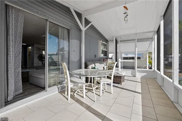 $1,750 | 125 Kim Drive, Unit 125, Naples, FL 34104