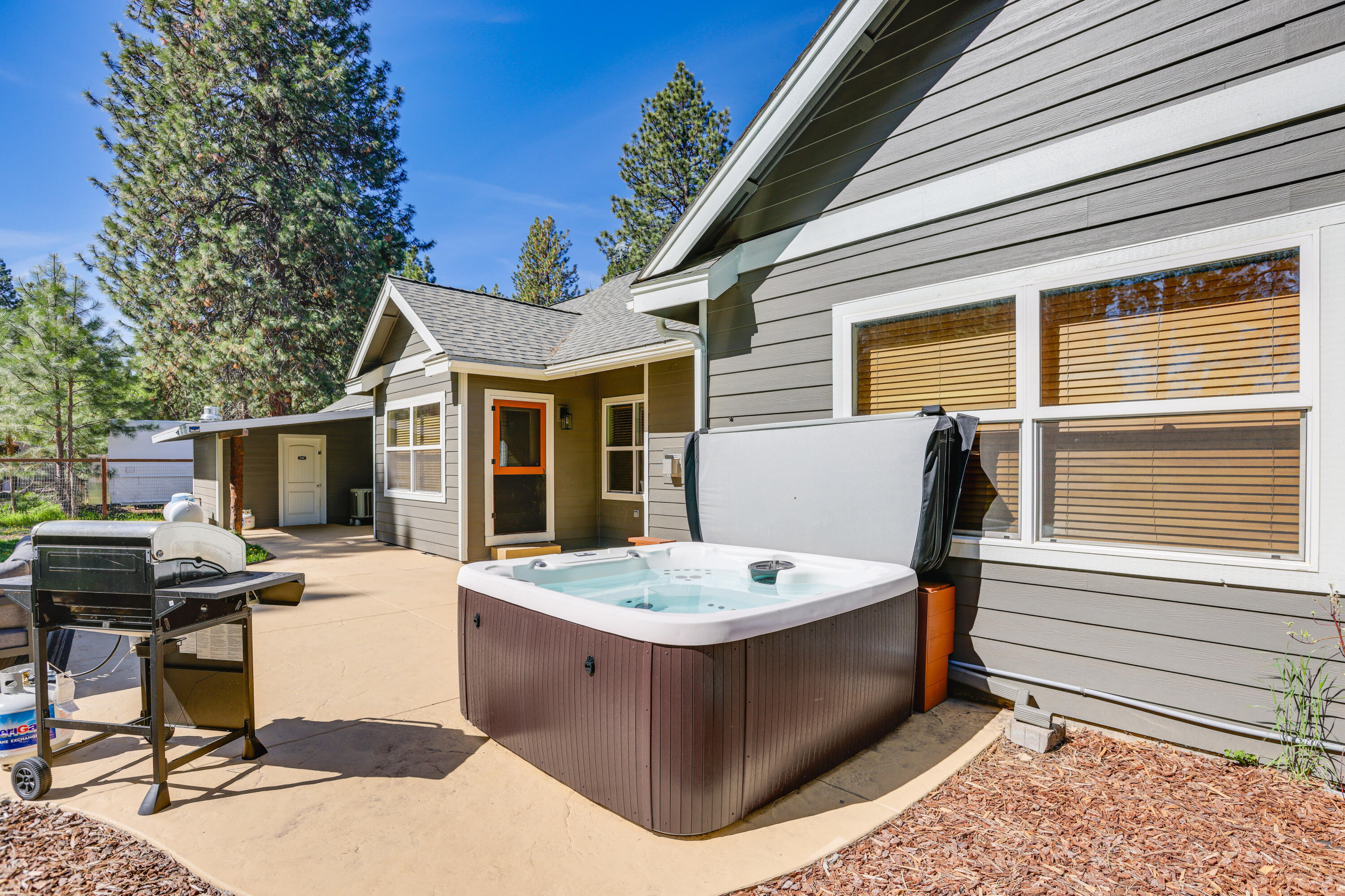 59922 Navajo Road Bend, OR 97702 - Photo 24 of 49 Set-0014