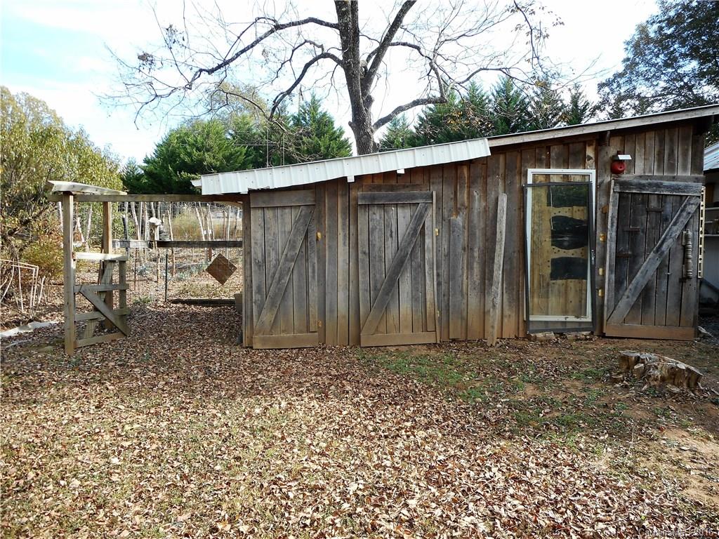 447 Rucker Road Rutherfordton, NC 28139 - Photo 3 of 24