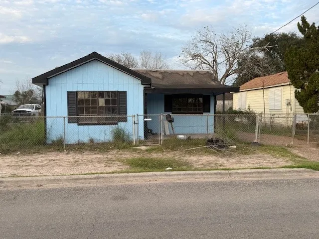 $102,500 | 1117 Sea Breeze Street, Alice, TX 78332