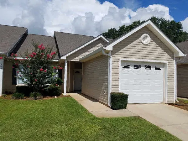 $1,000 | 2651 South Juniper Street, Unit 302, Foley, AL 36535