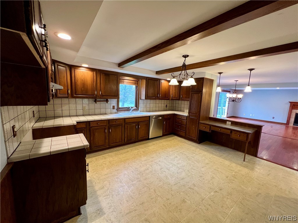 446 Town Line Road Lancaster, NY 14086 - Photo 21 of 47