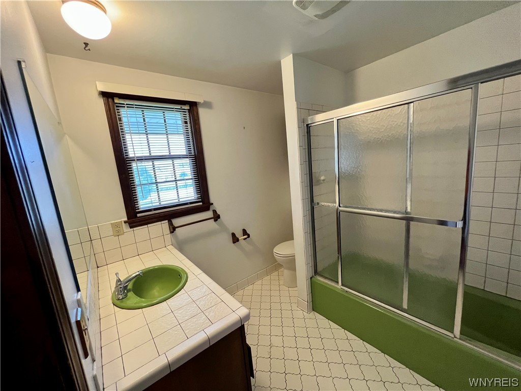 446 Town Line Road Lancaster, NY 14086 - Photo 39 of 47