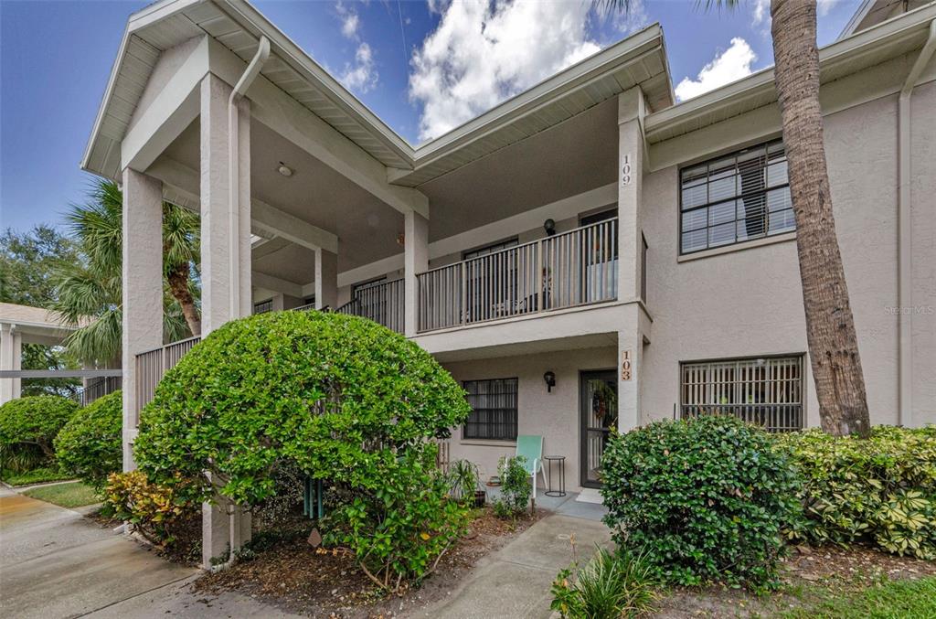 2119 Elm Street, Unit 103 Dunedin, FL 34698 - Photo 7 of 69