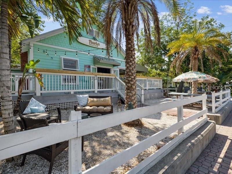 2119 Elm Street, Unit 103 Dunedin, FL 34698 - Photo 71 of 74