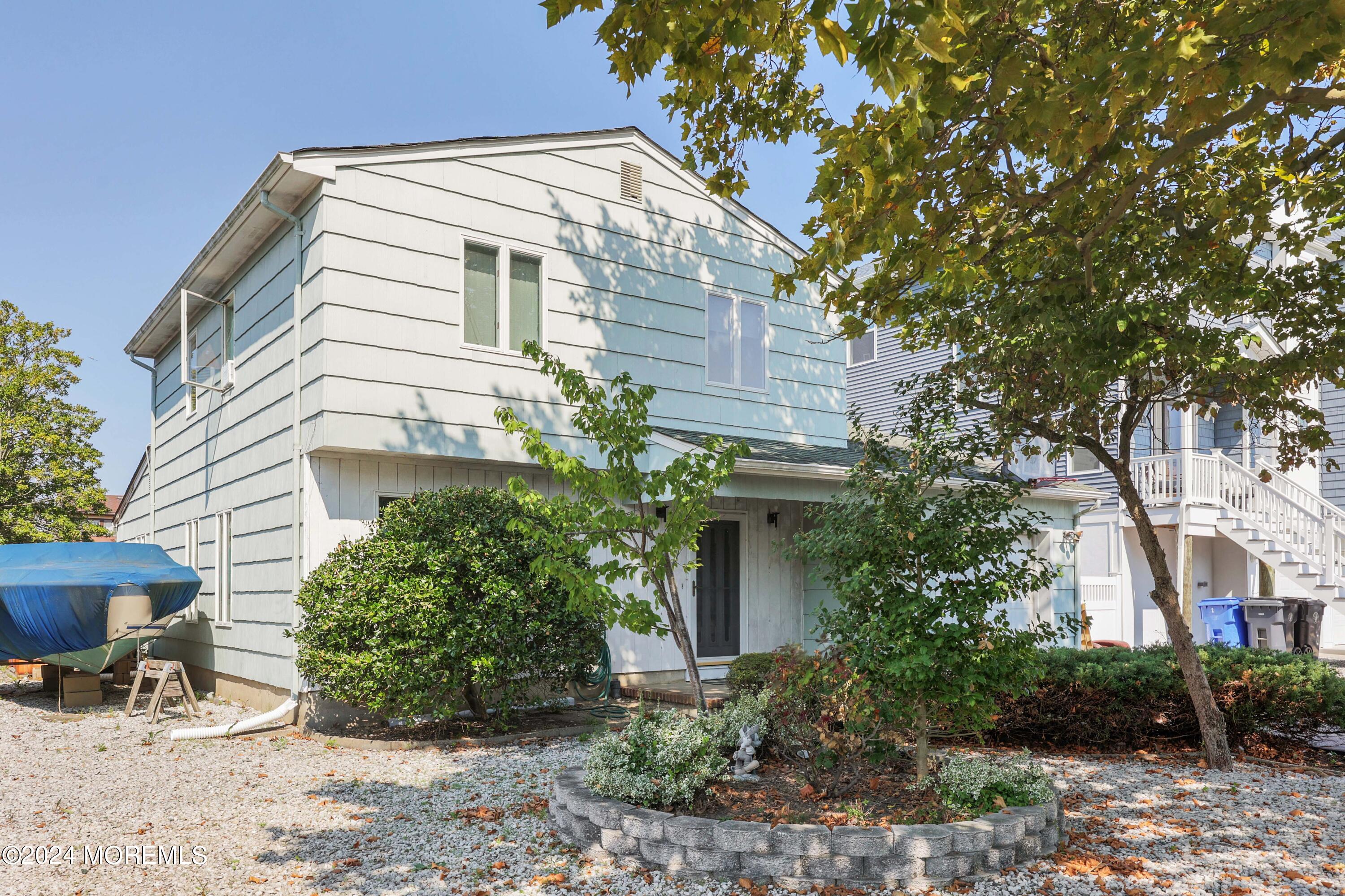 27 Sunrise Way Toms River, NJ 08753 - Photo 11 of 28 758A2976_77_78_79_80