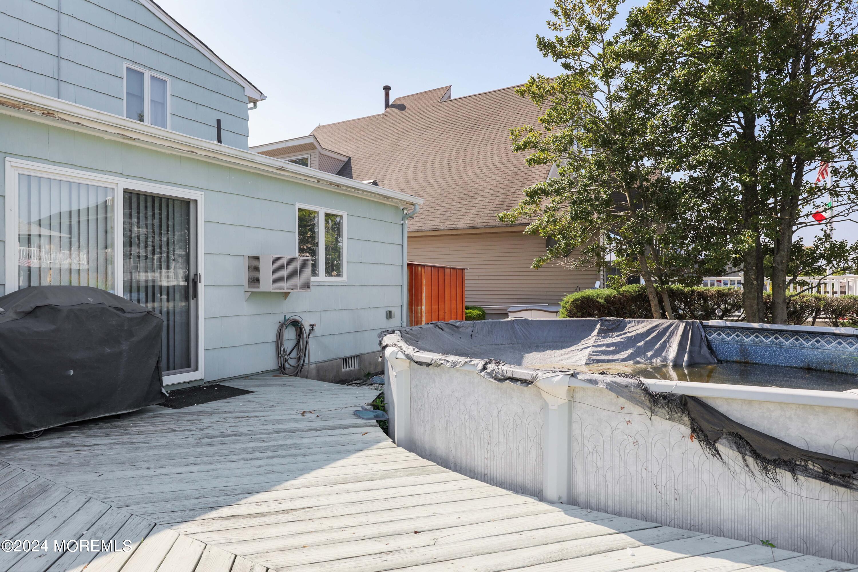 27 Sunrise Way Toms River, NJ 08753 - Photo 13 of 28 758A2931_2_3_4_5