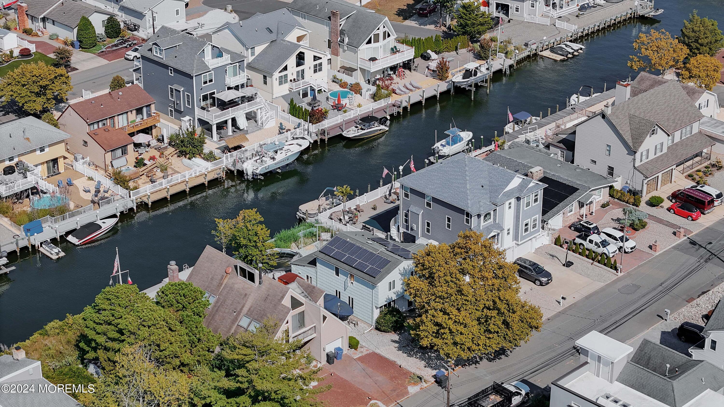 27 Sunrise Way Toms River, NJ 08753 - Photo 9 of 28 DJI_20240914144635_0610_D_1_D_2_D_3_D_4_