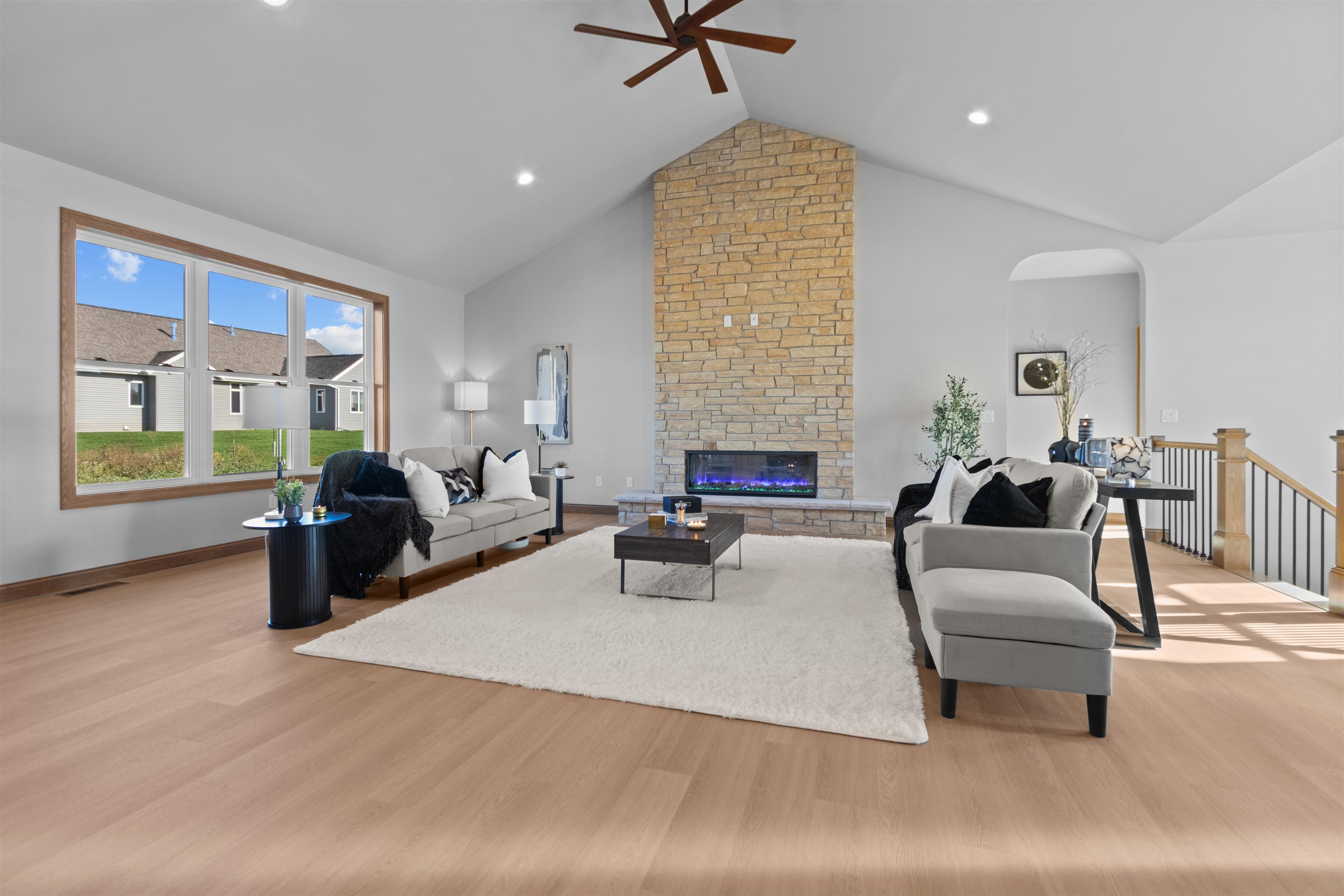 266 East Sweetwater Way Appleton, WI 54913 - Photo 9 of 75