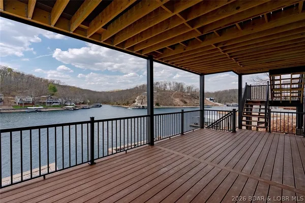 $985,000 | 27882 Waters Edge Lane, Rocky Mount, MO 65072