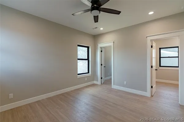 $985,000 | 27882 Waters Edge Lane, Rocky Mount, MO 65072