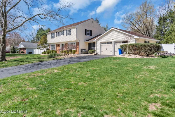 $5,800 | 22 Collingwood Road, Marlboro, NJ 07746