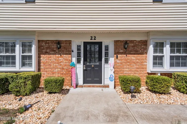 $5,800 | 22 Collingwood Road, Marlboro, NJ 07746